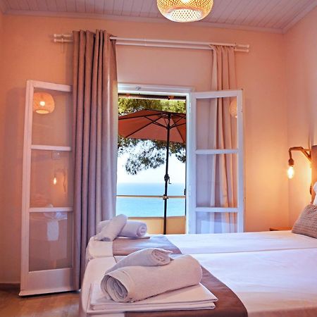 Onar By The Sea Apartments Kontogialos Exterior photo