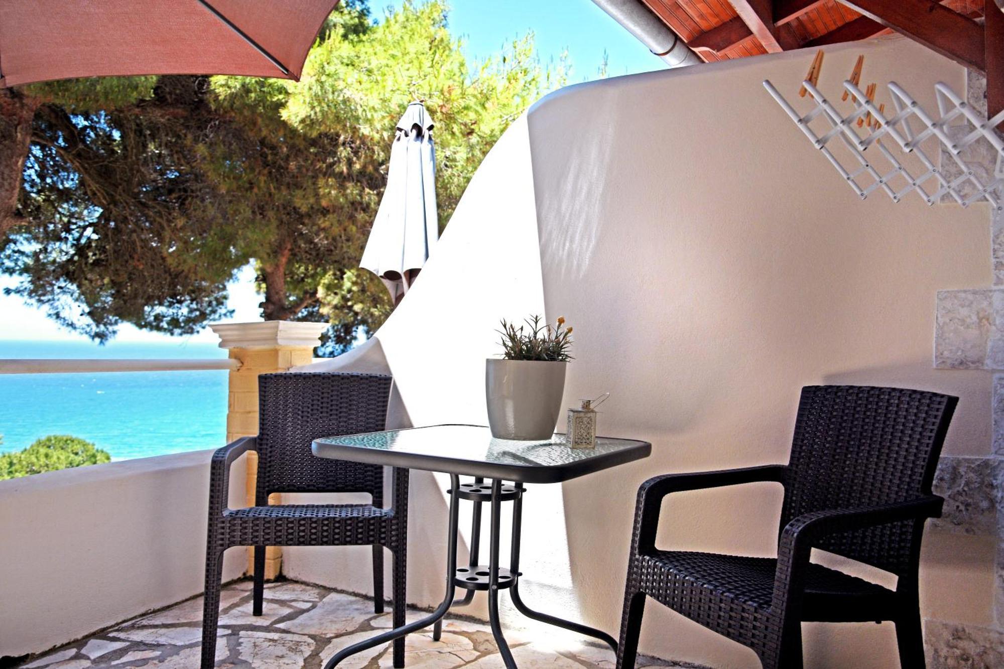 Onar By The Sea Apartments Kontogialos Exterior photo
