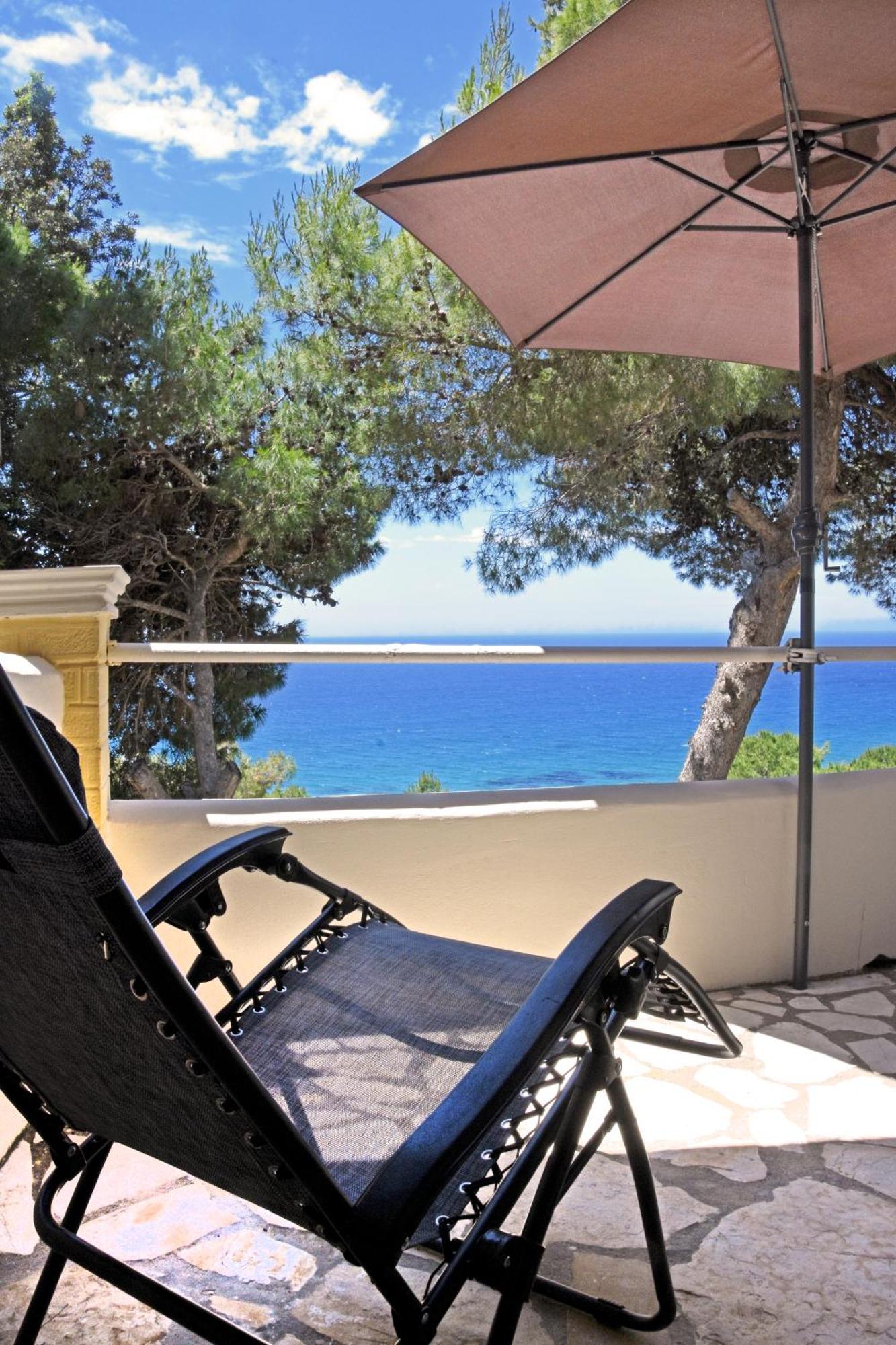 Onar By The Sea Apartments Kontogialos Exterior photo